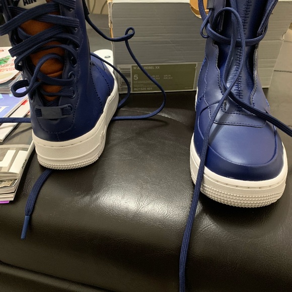 Brand new special edition Air Force 1 xx rebel - Picture 4 of 4